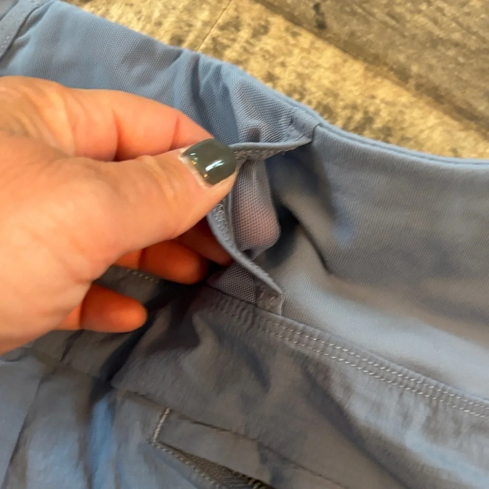 NWOT Athleta Women's Blue Athletic Shorts - Picture 4 of 6